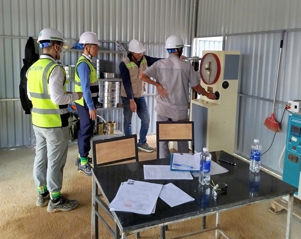 z7503023178020_2751c0c48b84e62dcf3397d9a4c8f9ee